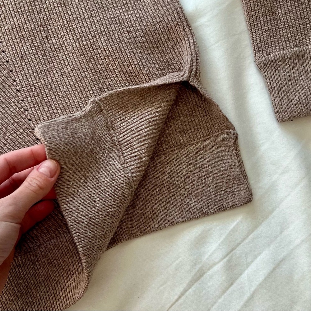 Lulu's Mauve V-Neck Ribbed Sweater - Picture 5 of 5
